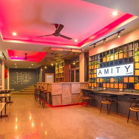 Ostello Amity Poshtel Krabi town Esterno foto